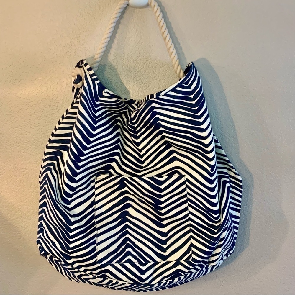 Nwt Hat Attack Huge Tote Bag Buji Baja Line Navy Blue White Striped Pattern New